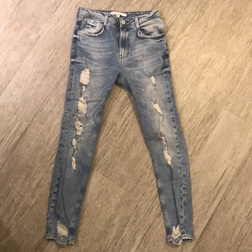 ZARA TRAFALUC DISTRESSED DENIM
